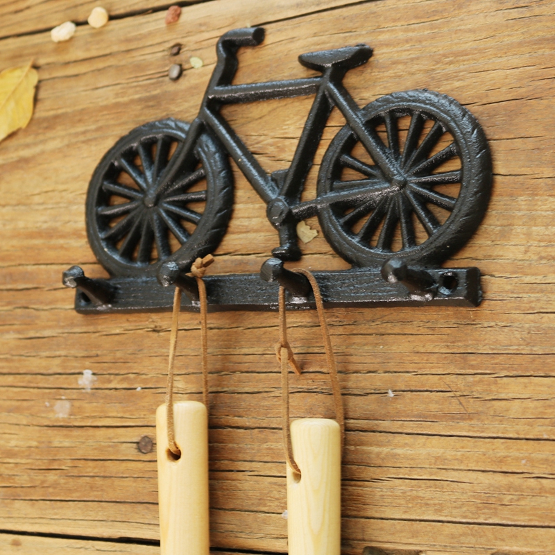 Vintage Black Cast Iron Bicycl - Gardening Tools Cartoon recensione e prezzo